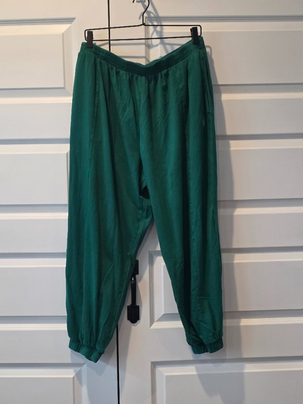 NWOT: Free People Movement Hot Shot Recovery Joggers